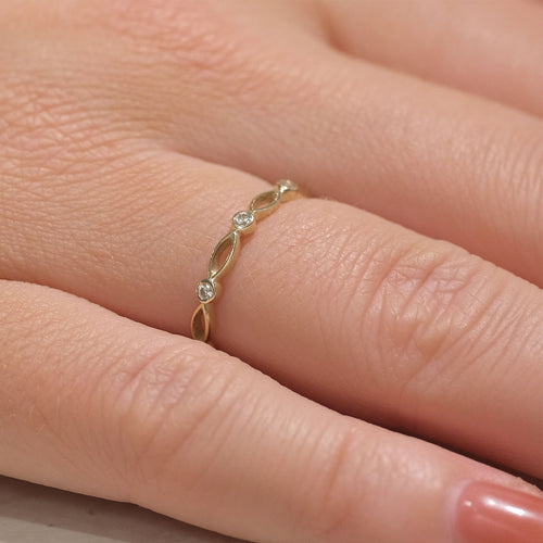 9k Zirconia Ring