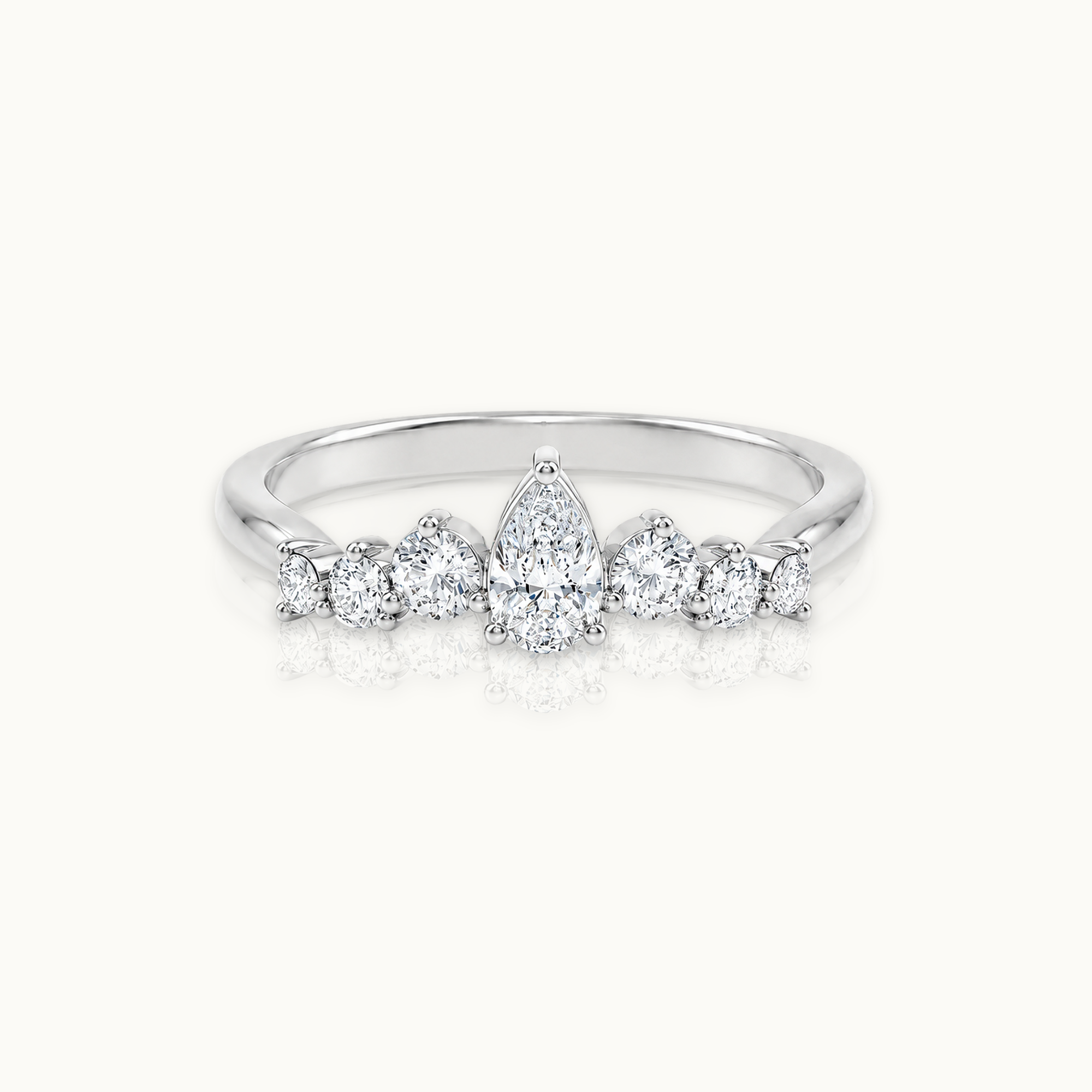Diamond Crown - 14-karaats gouden ring met een diamant van 0,3 karaat