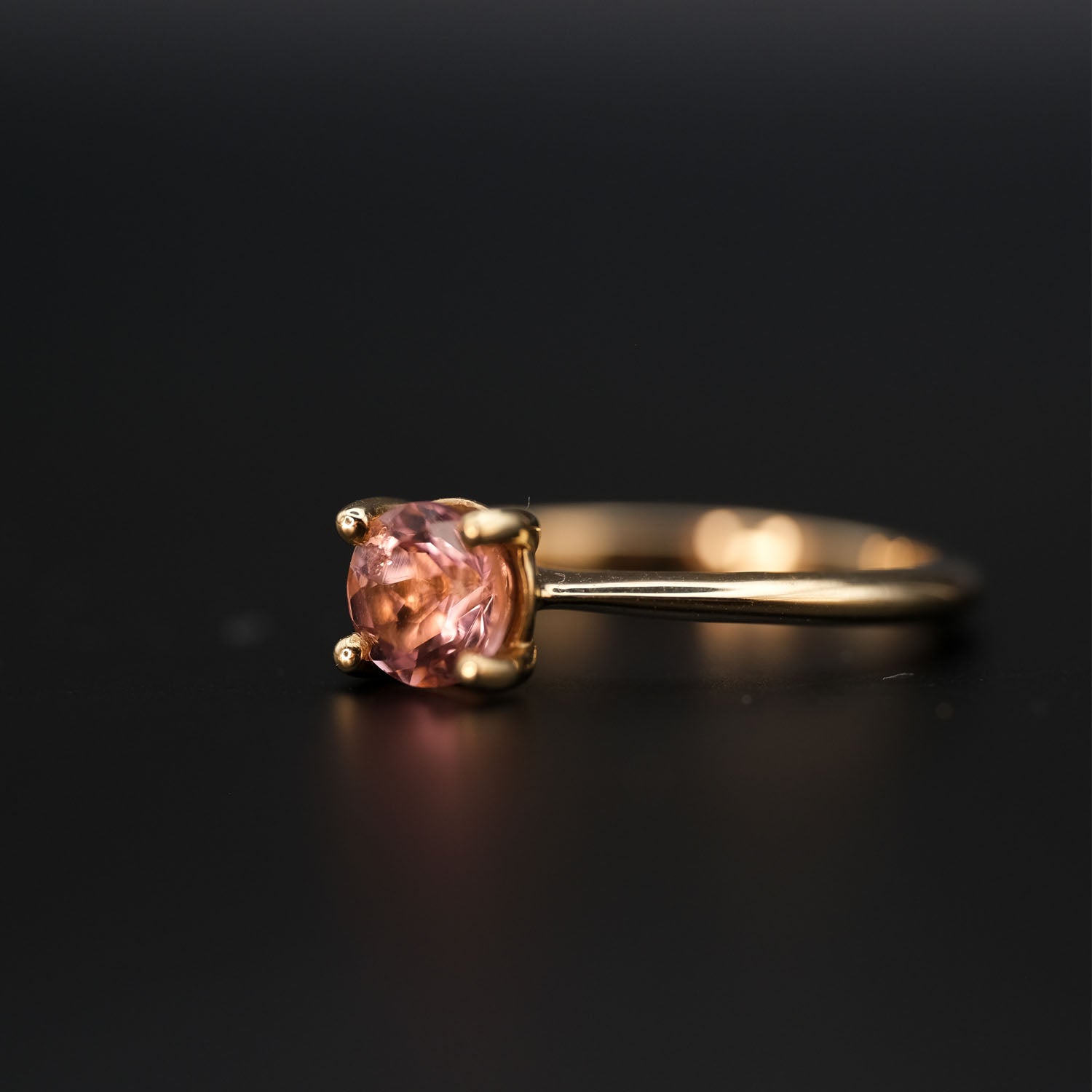 14k roze toermalijn ring