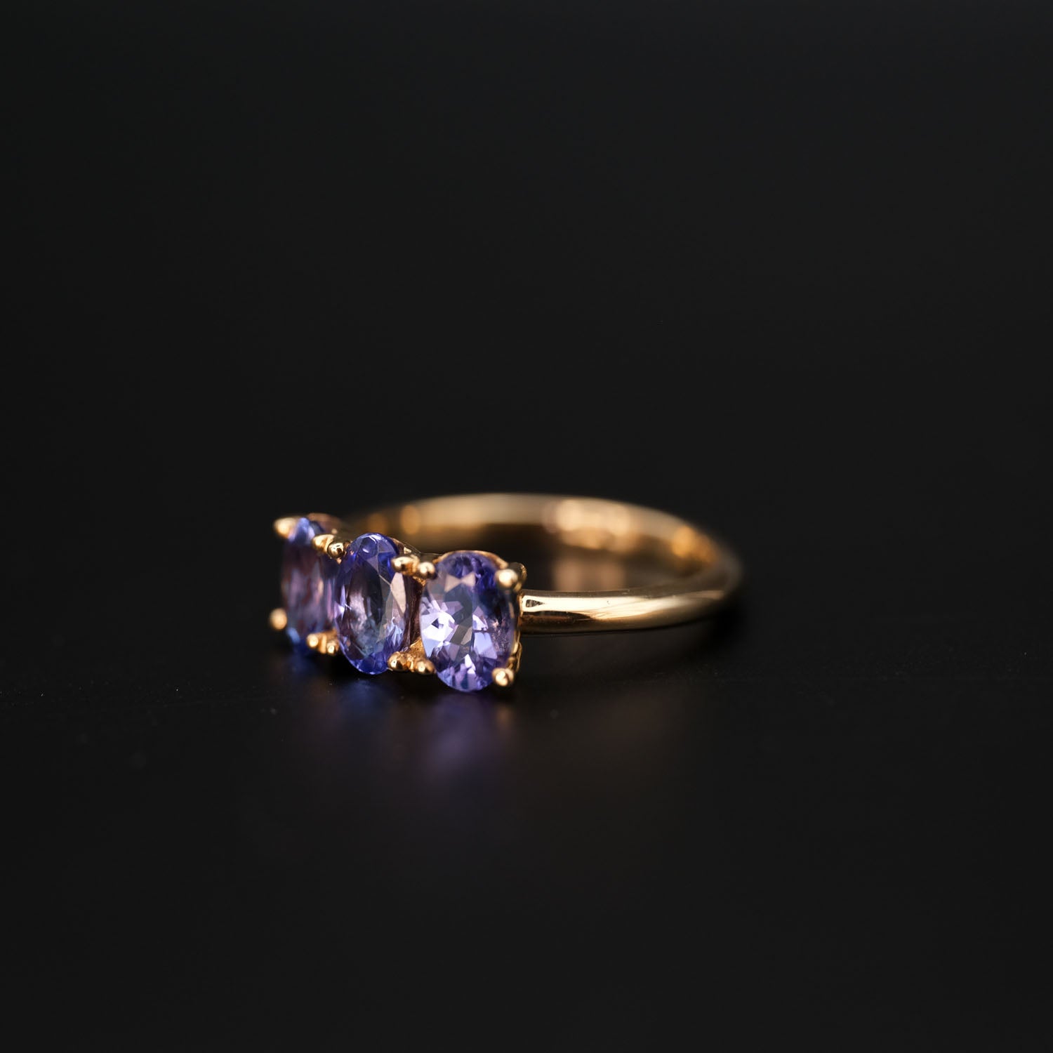14k Triple Tanzanite
