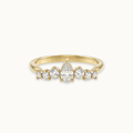 Diamond Crown - 14-karaats gouden ring met een diamant van 0,3 karaat