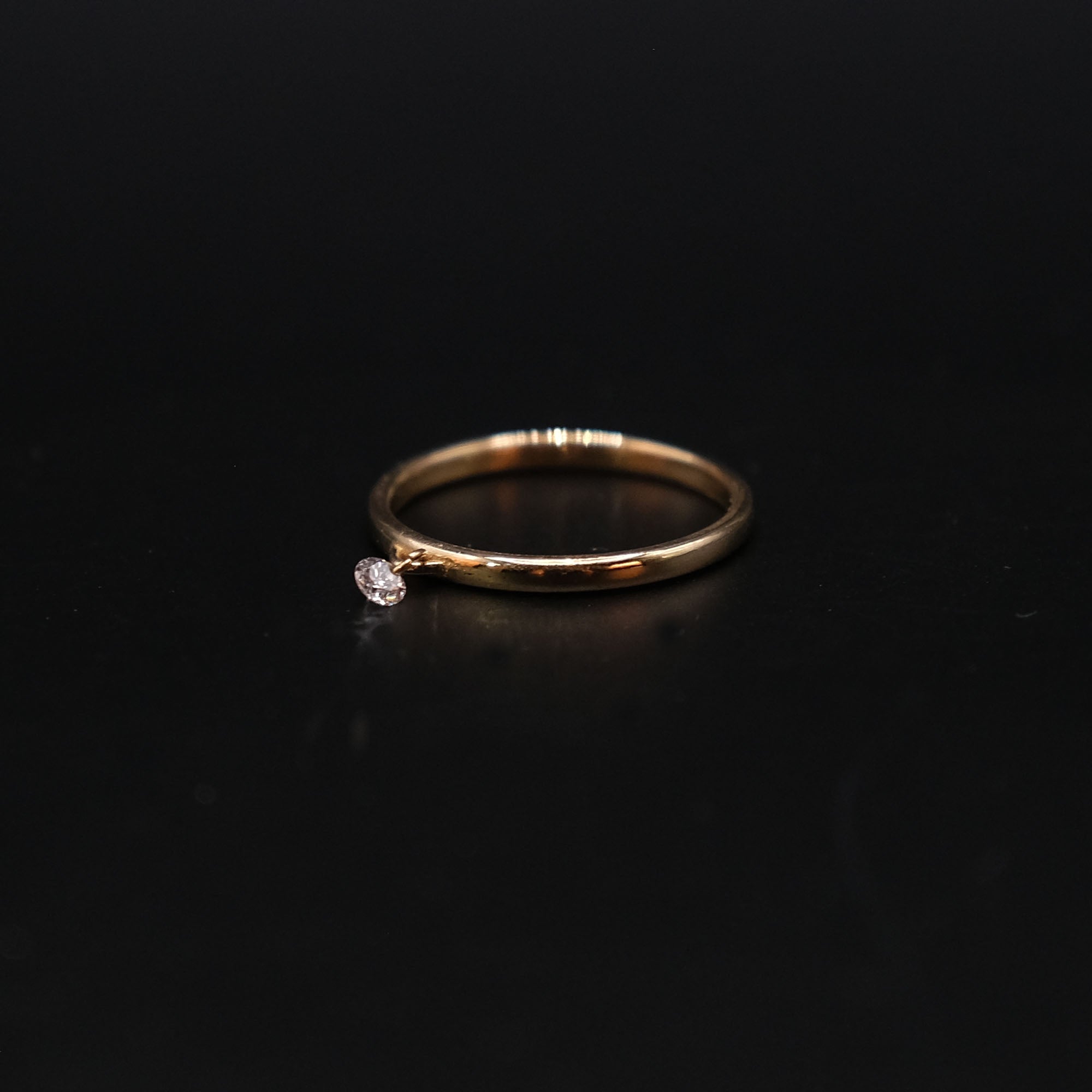 14k Gold Dazzling Diamond Ring
