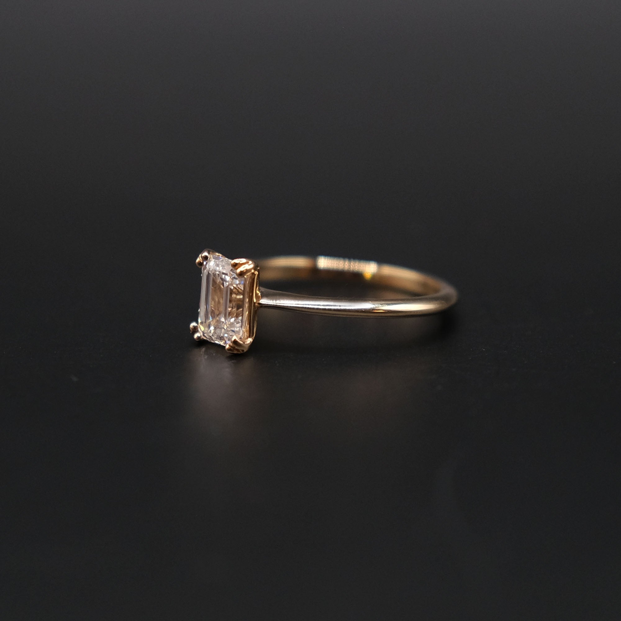 14k Gold Emerald Cut 1.0ct Diamond Ring
