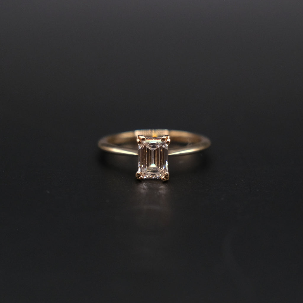 14k Gold Emerald Cut 1.0ct Diamond Ring
